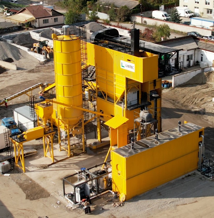 Vedere aeriană stație asfalt Lintec - Silozuri agregat și producție emulsii